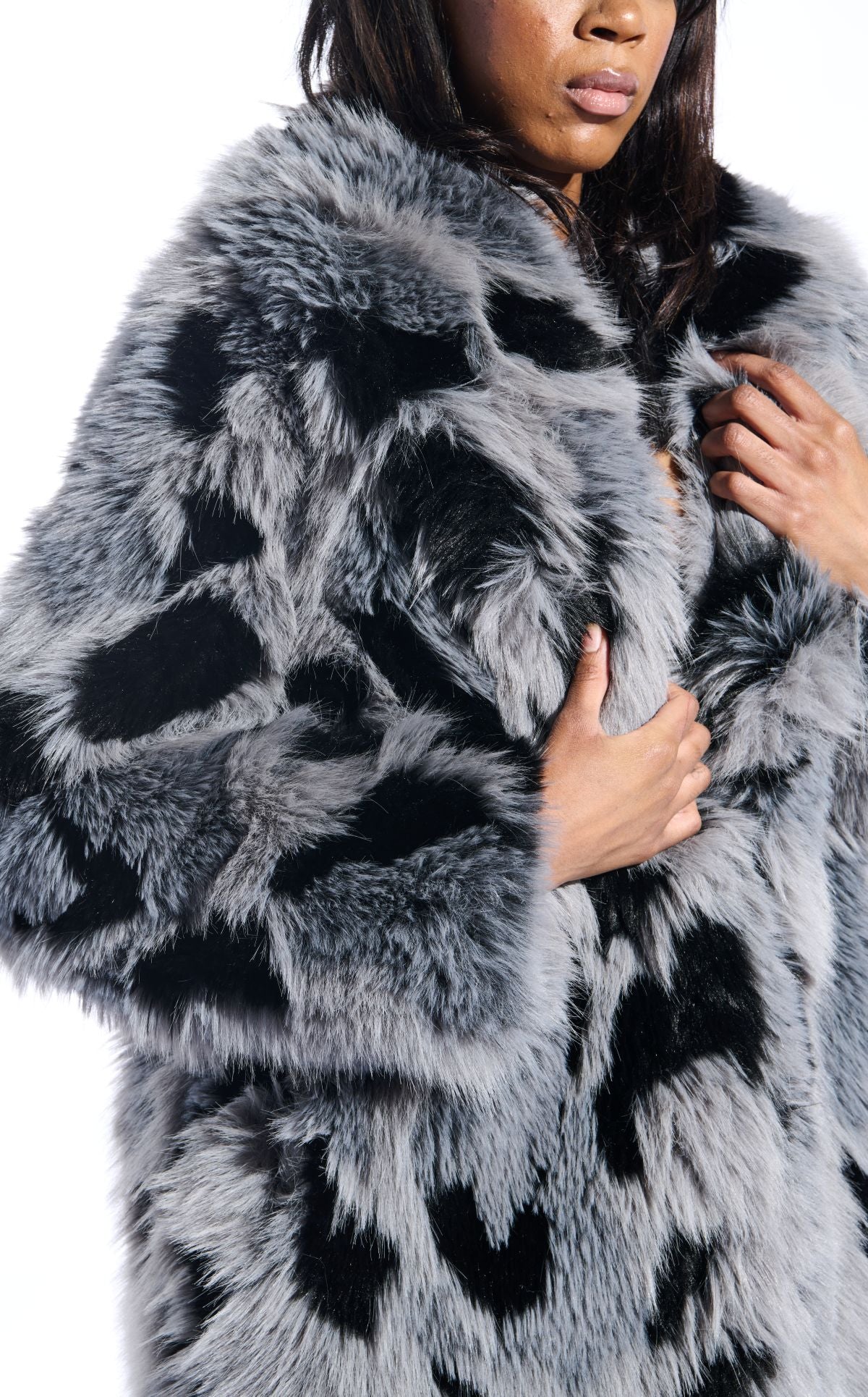 ADRIA-GREYMULTI FAUX FUR COAT - Image 5