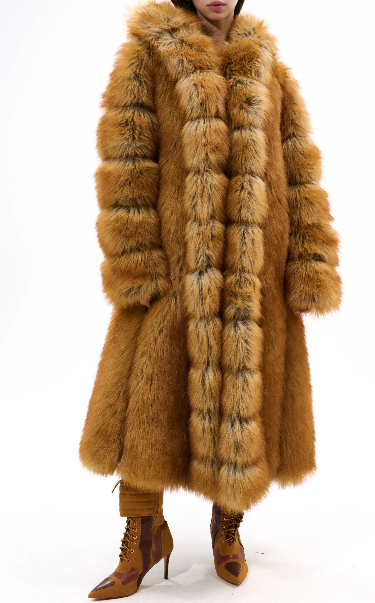ELIZABETH-TAN FAUX FUR COAT - Image 2