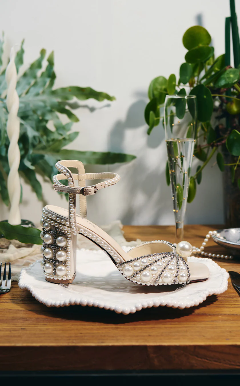 ESTEVA-WHITE PEARL BLOCK HEEL SANDAL - Image 2