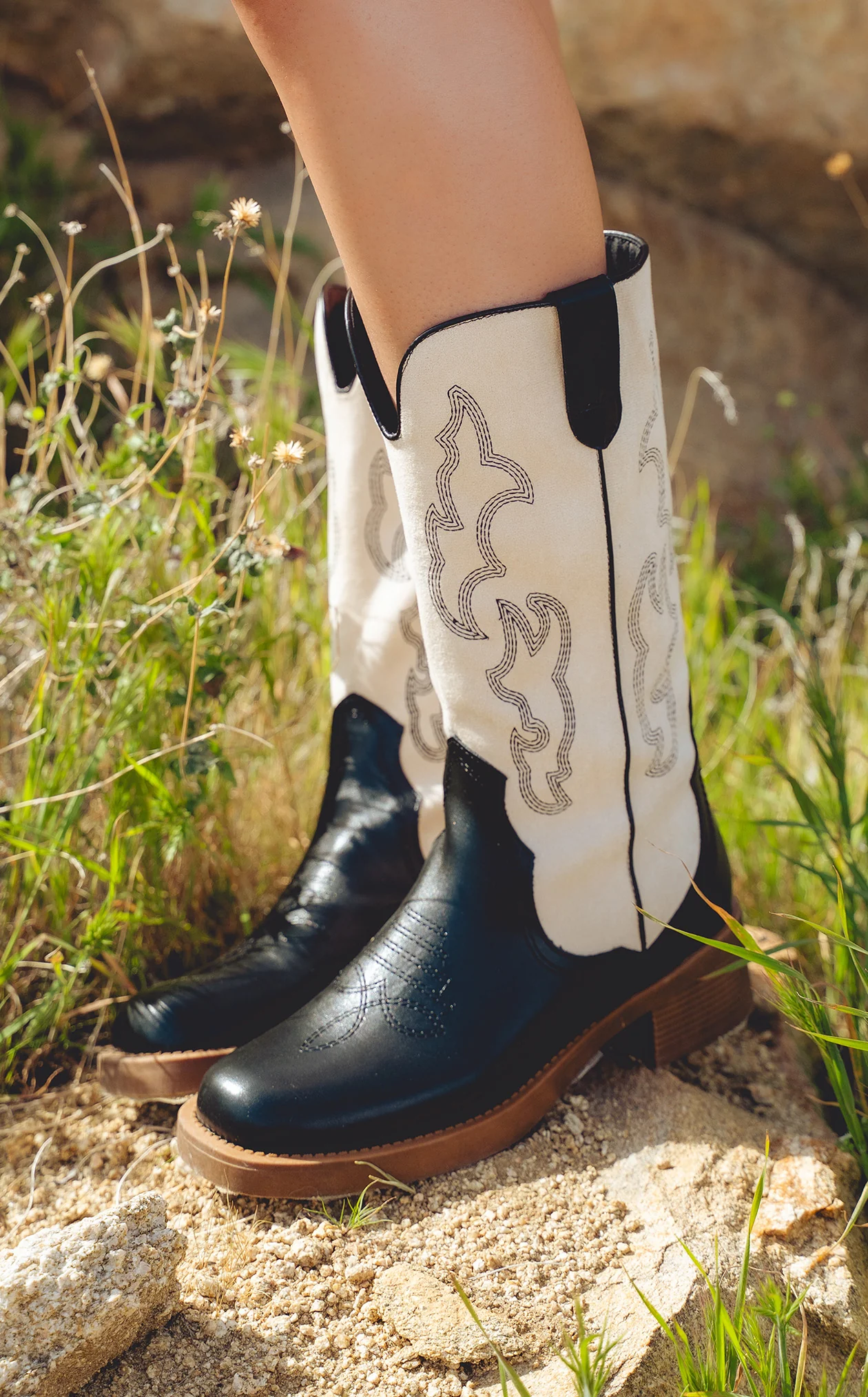 MARIANA-BLACKWHITE WESTERN BOOT