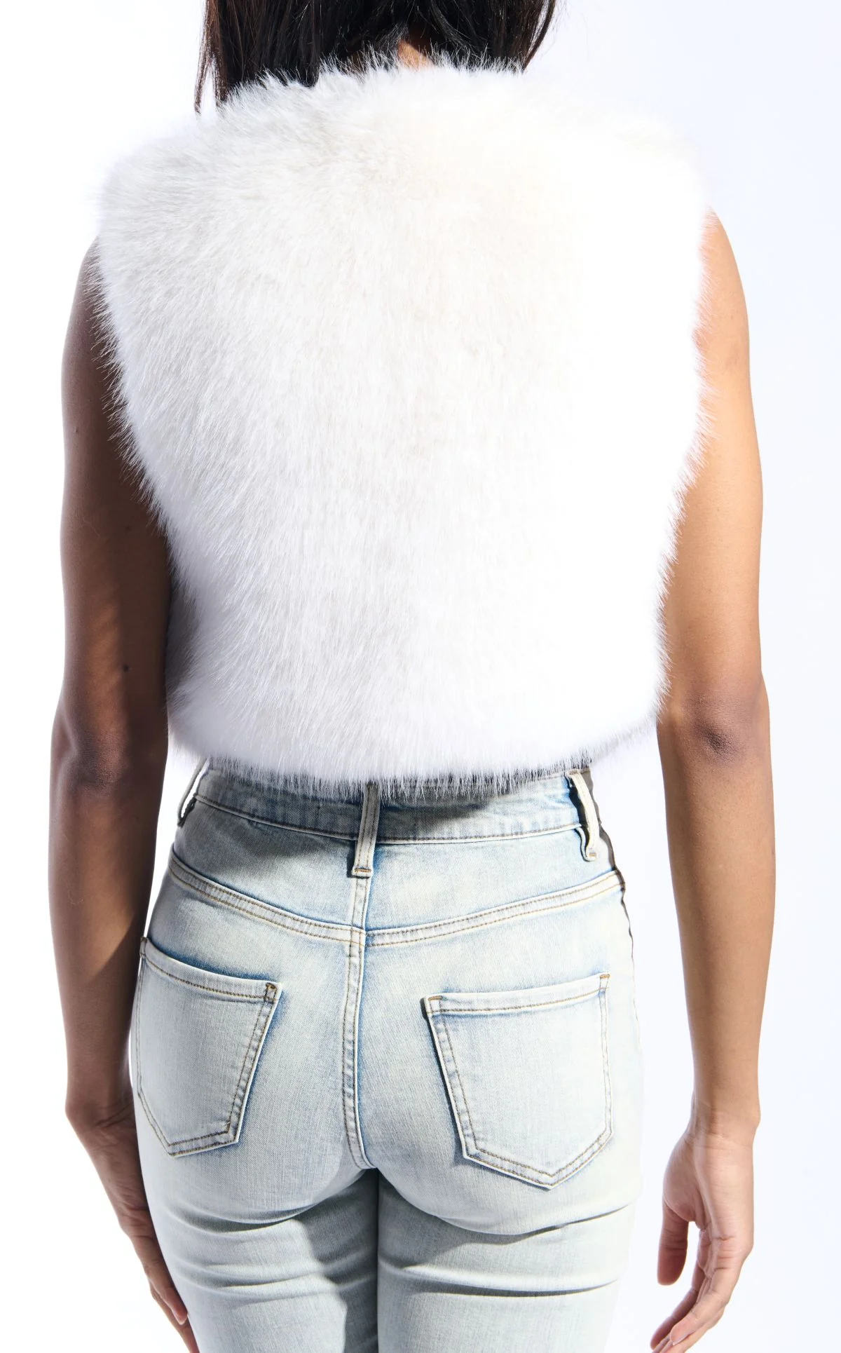 MEELA-WHITE FAUX FUR VEST - Image 3