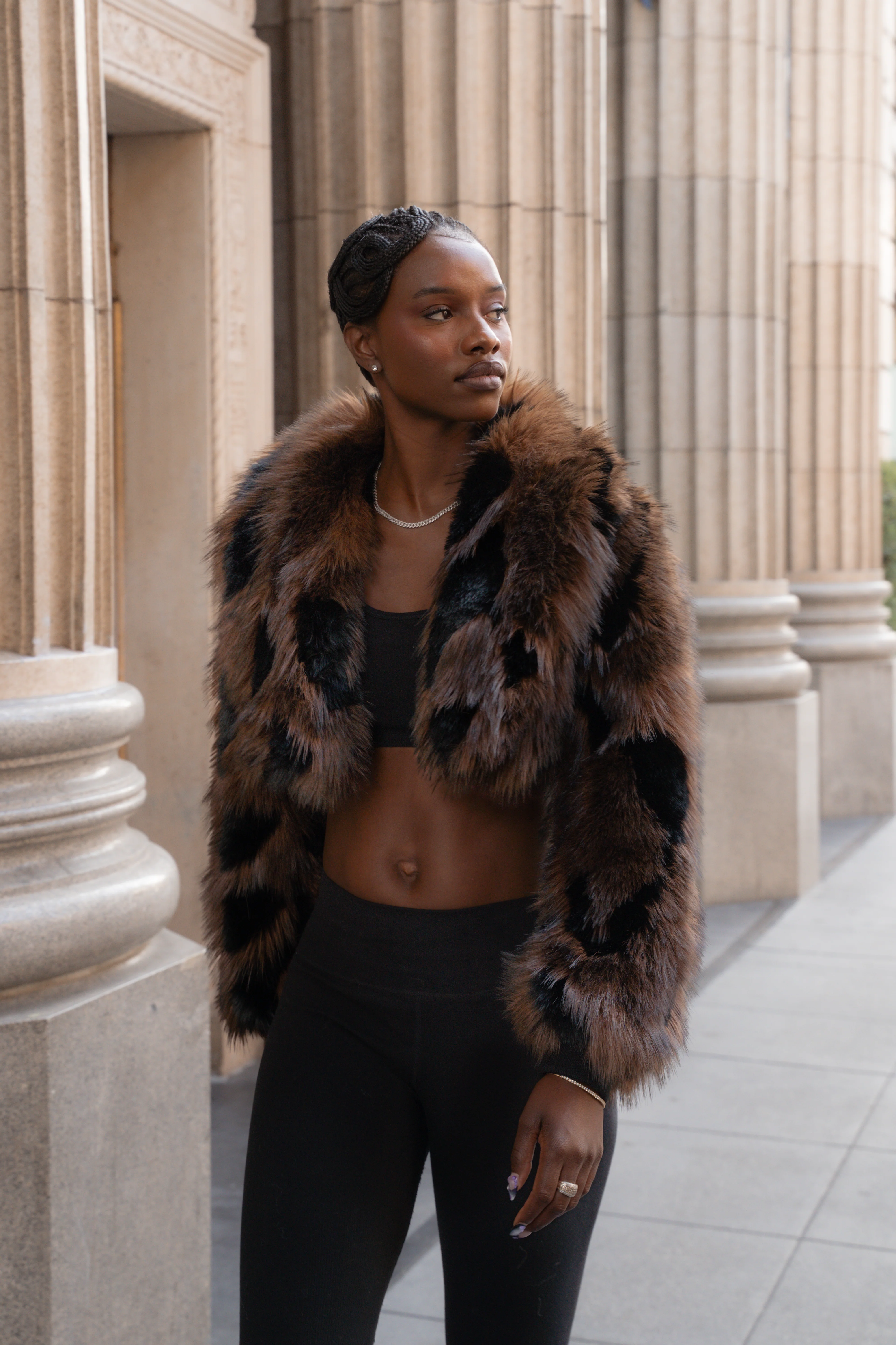 NIGHTLIFE-BROWNMULTI CROPPED FAUX FUR JACKET - Image 6