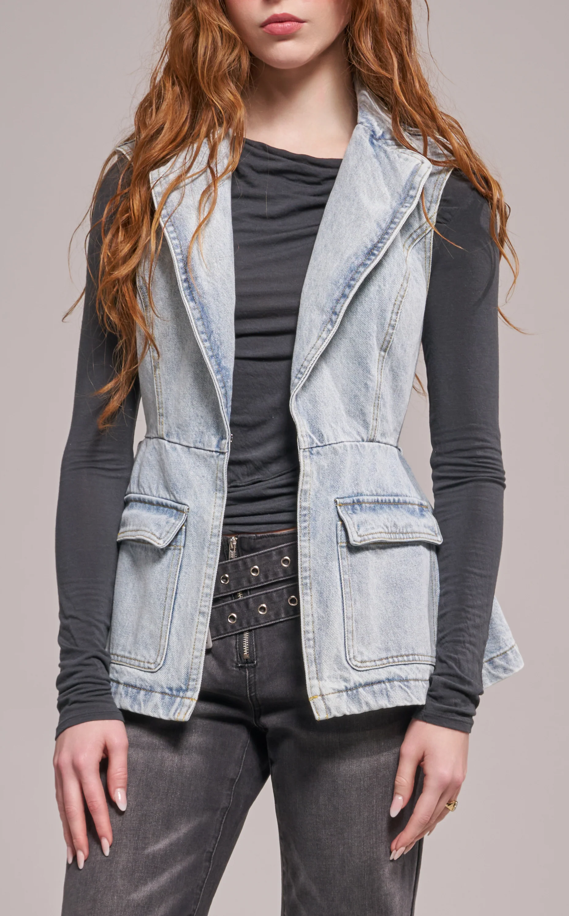 RYN-DENIM PEPLUM VEST - Image 2