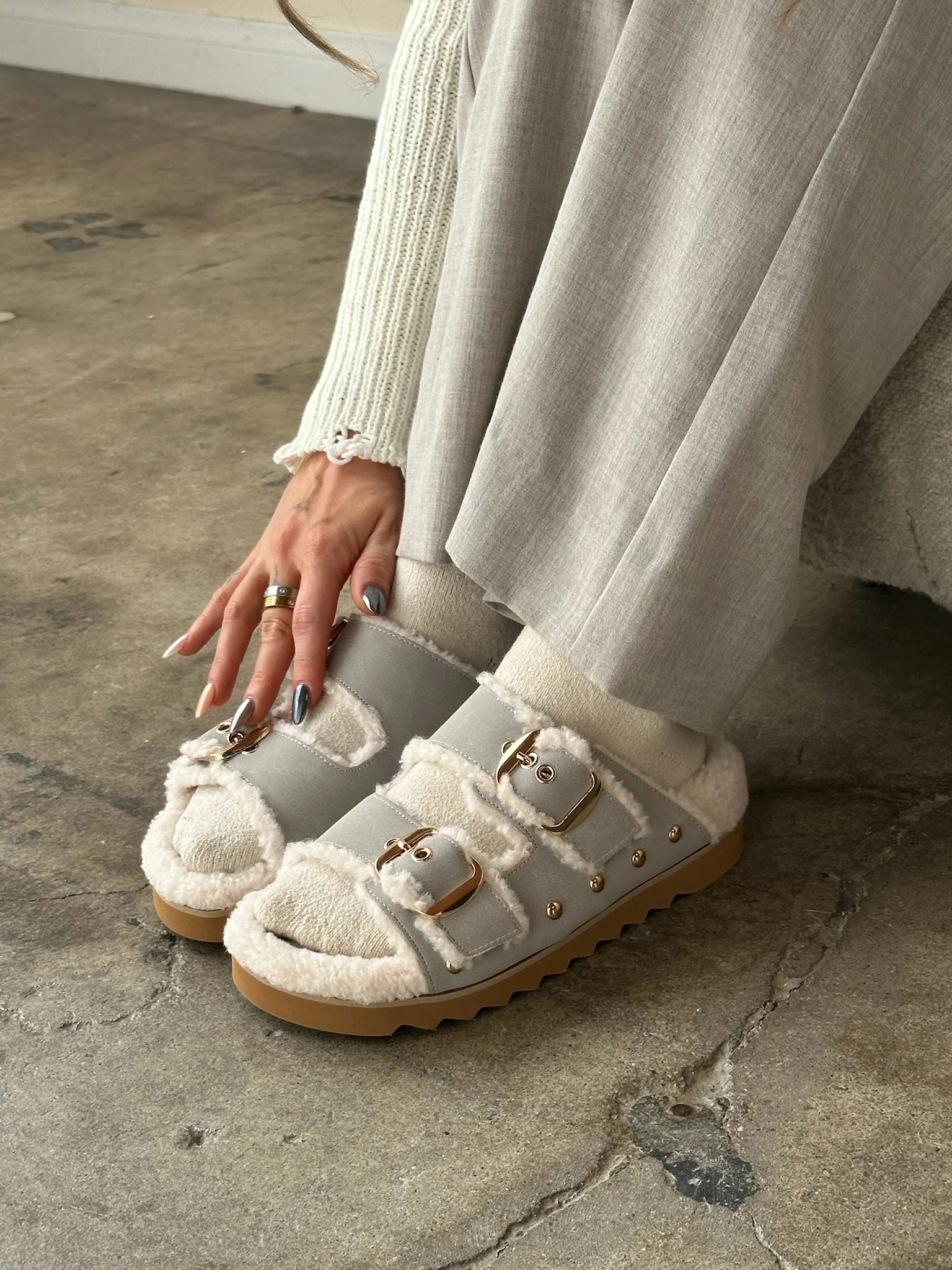 TRESOR-GRAY FLAT SLIPPER - Image 5