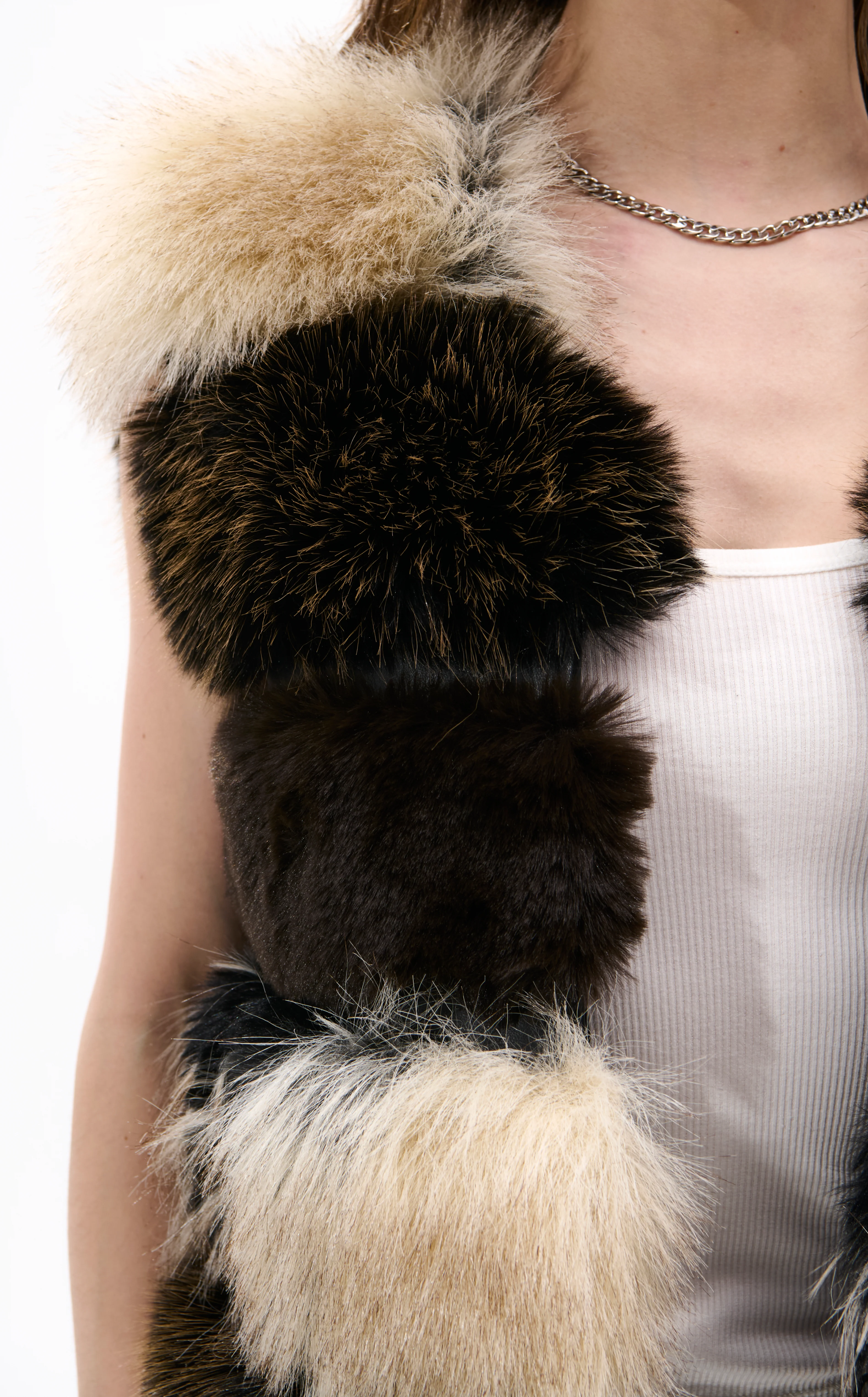 VAIL-BROWNMULTI FAUX FUR VEST - Image 5