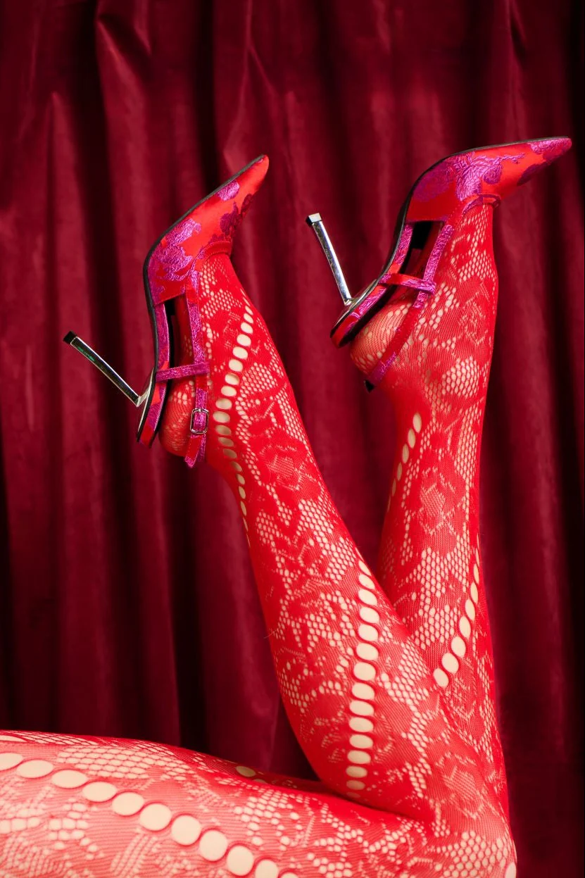 VENA-RED METALLIC STILETTO SLINGBACK PUMP - Image 2